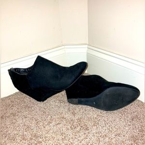 X-APPEAL Black Healed Women’s Ankle Boots - Size 8